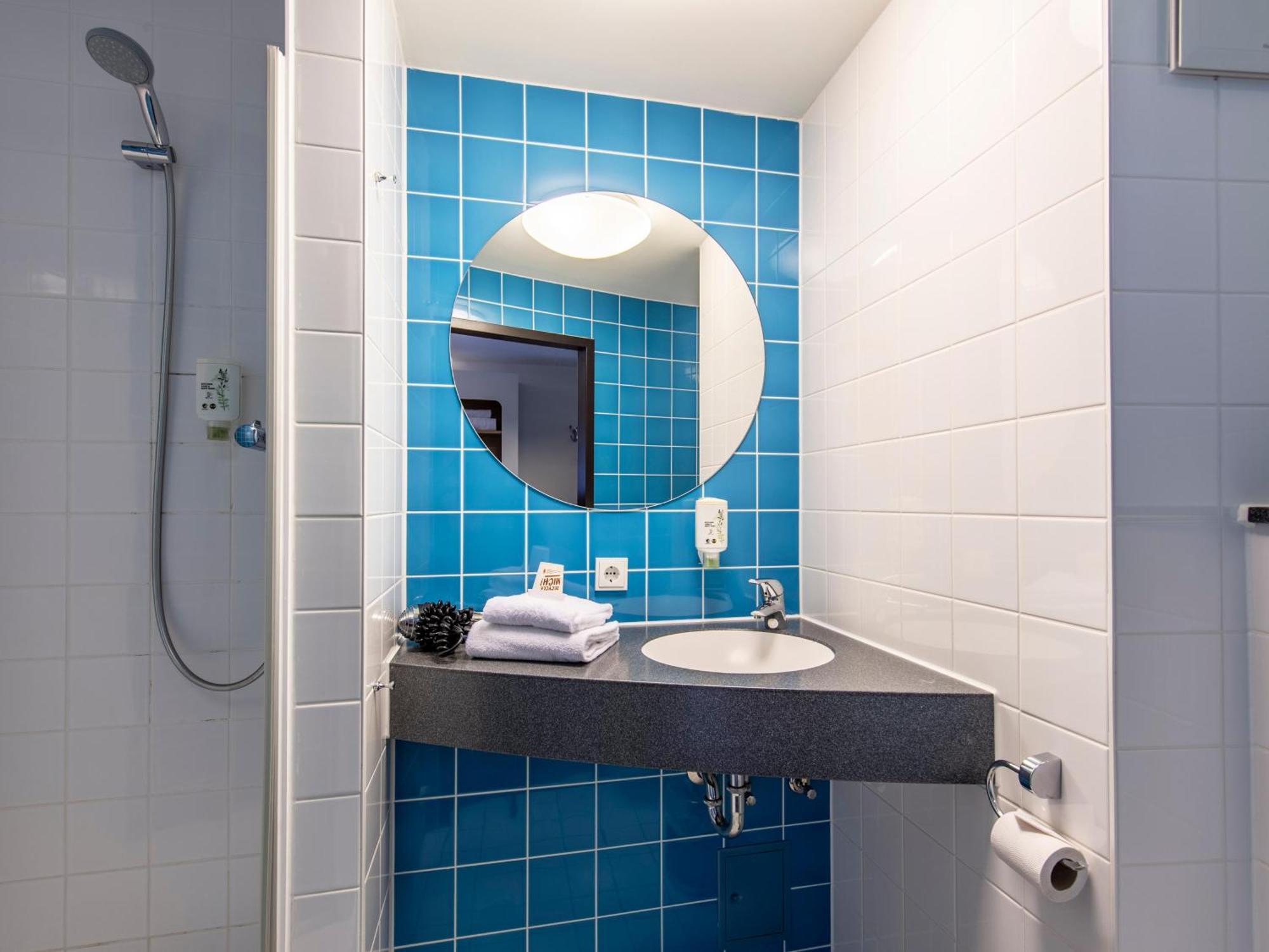 B&B Hotel Augsburg-Sued Bagian luar foto