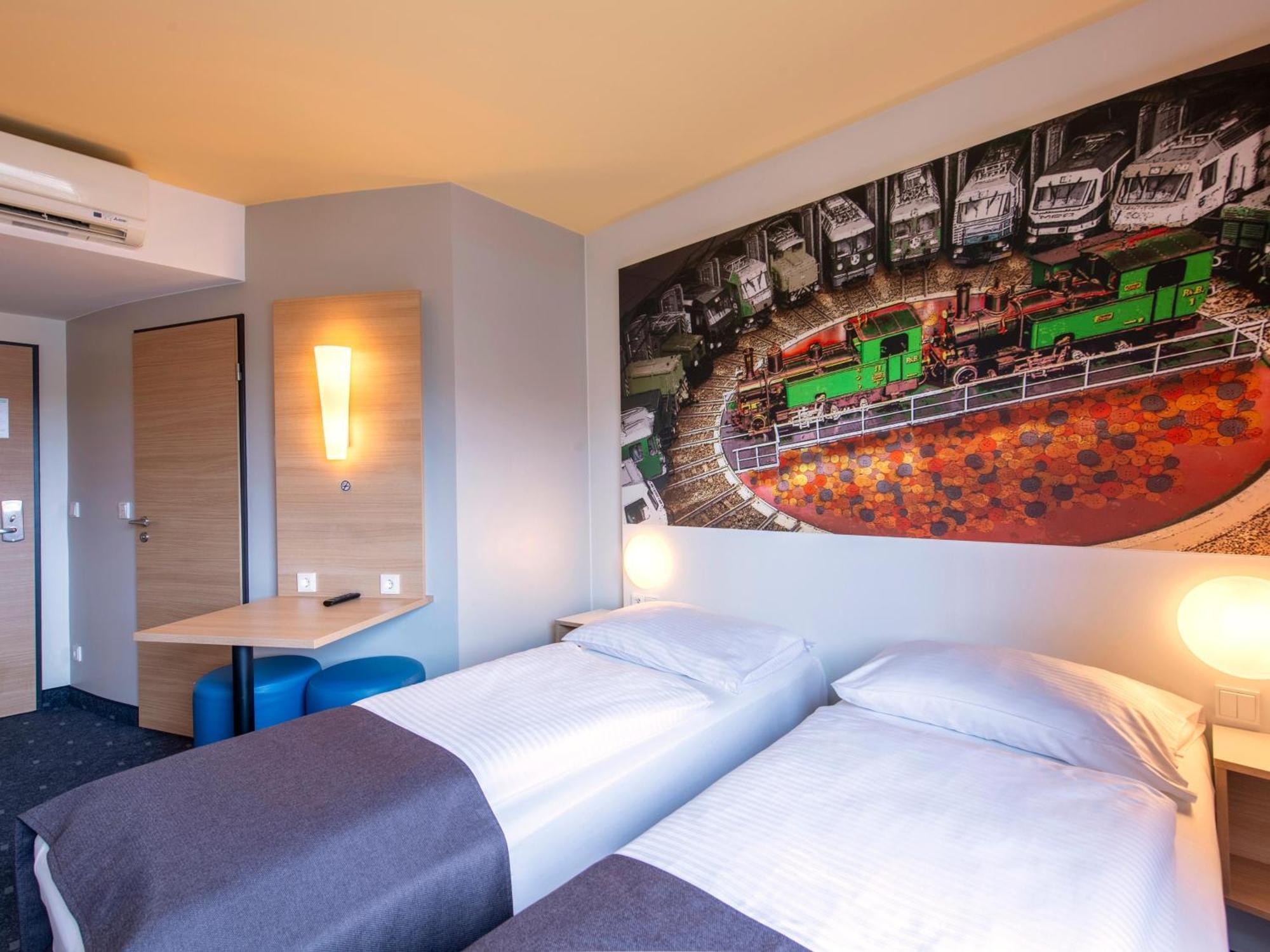 B&B Hotel Augsburg-Sued Bagian luar foto